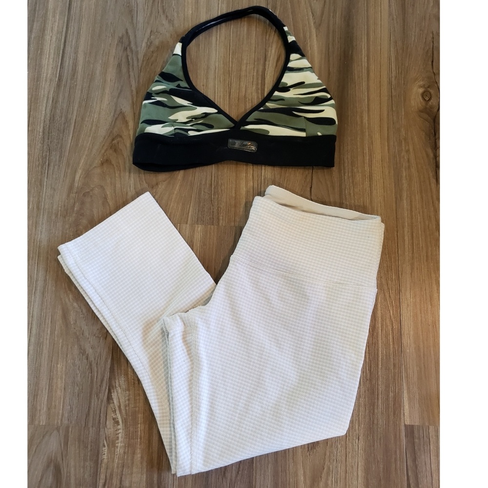 Halter sports bra